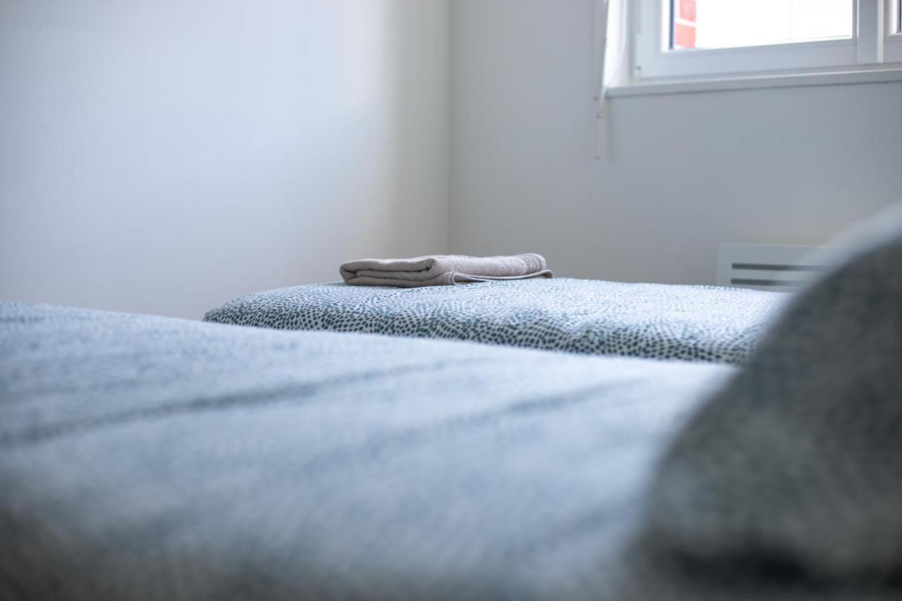 Appartement Familial - Avec Parking Prive Gratuit Arras Ngoại thất bức ảnh